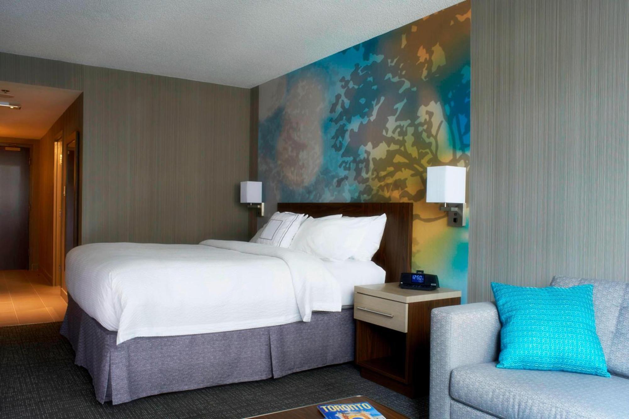 Hotel Courtyard By Marriott Toronto Downtown Zewnętrze zdjęcie