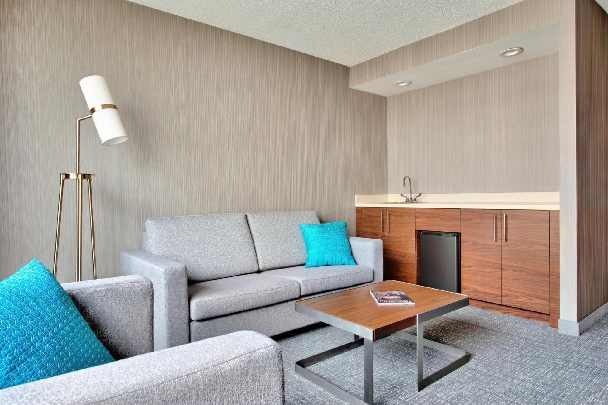 Hotel Courtyard By Marriott Toronto Downtown Zewnętrze zdjęcie