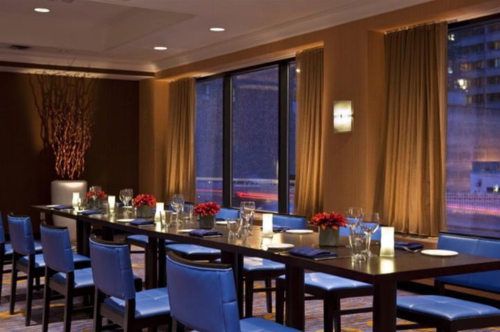 Hotel Courtyard By Marriott Toronto Downtown Zewnętrze zdjęcie